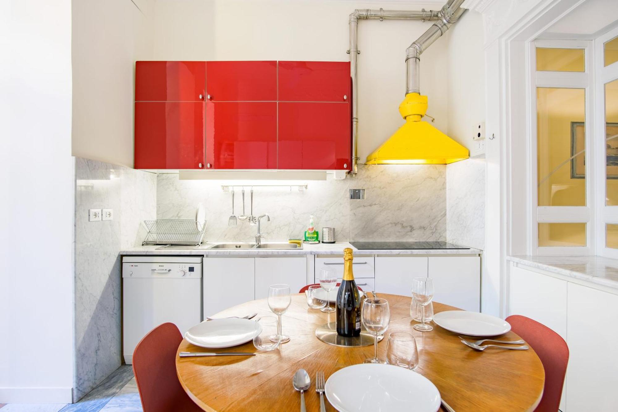 Elegantis Monti Royal With Private Terrace Apartment