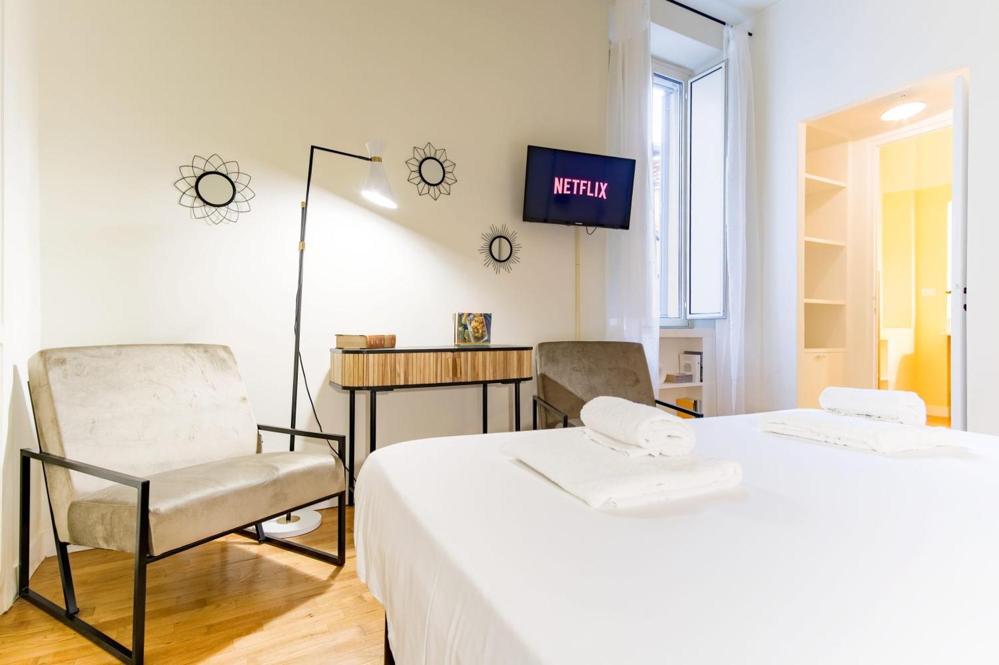 Apartment Elegantis Monti Royal With Private Terrace Rome