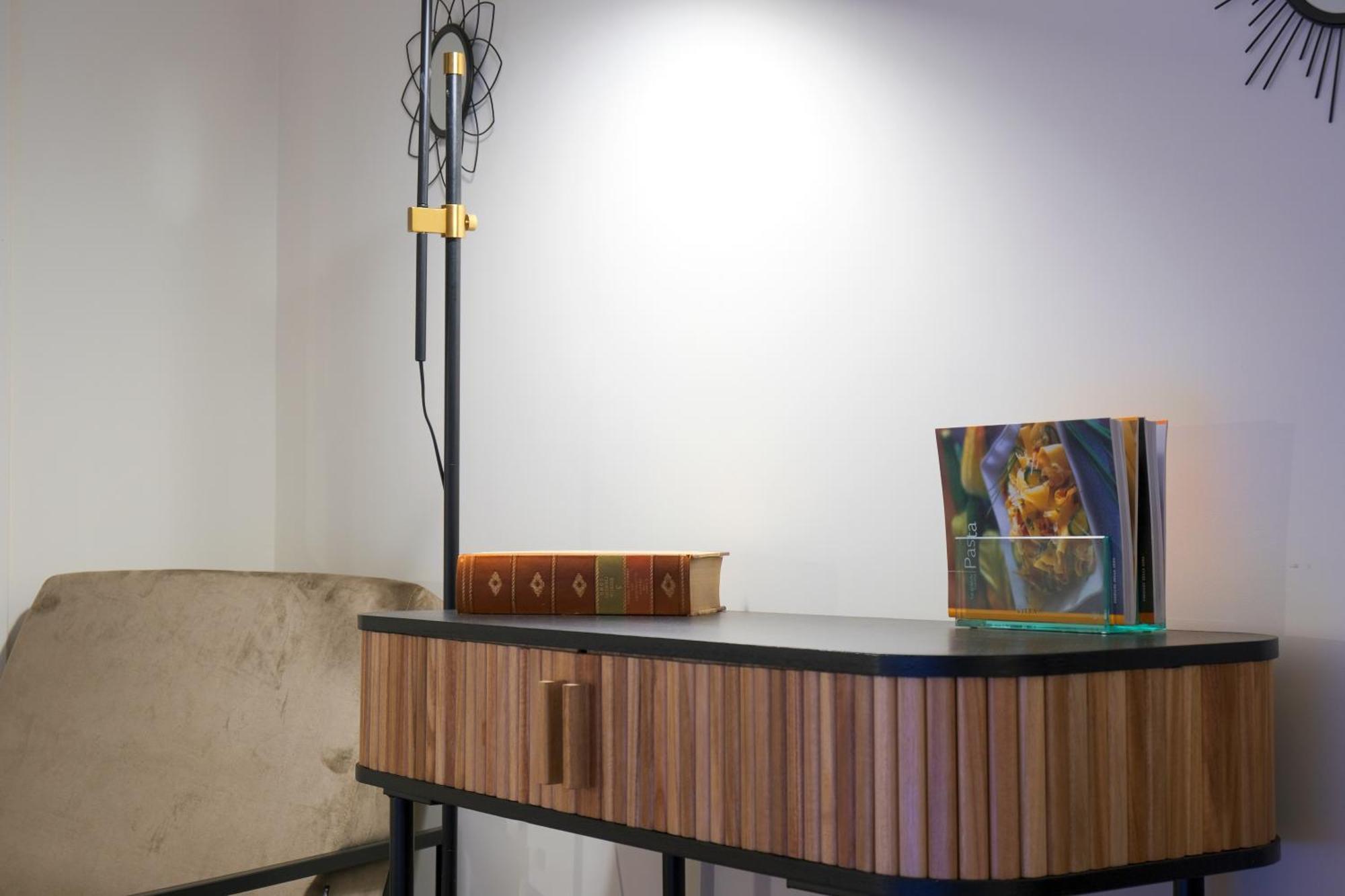 Apartment Elegantis Monti Royal With Private Terrace
