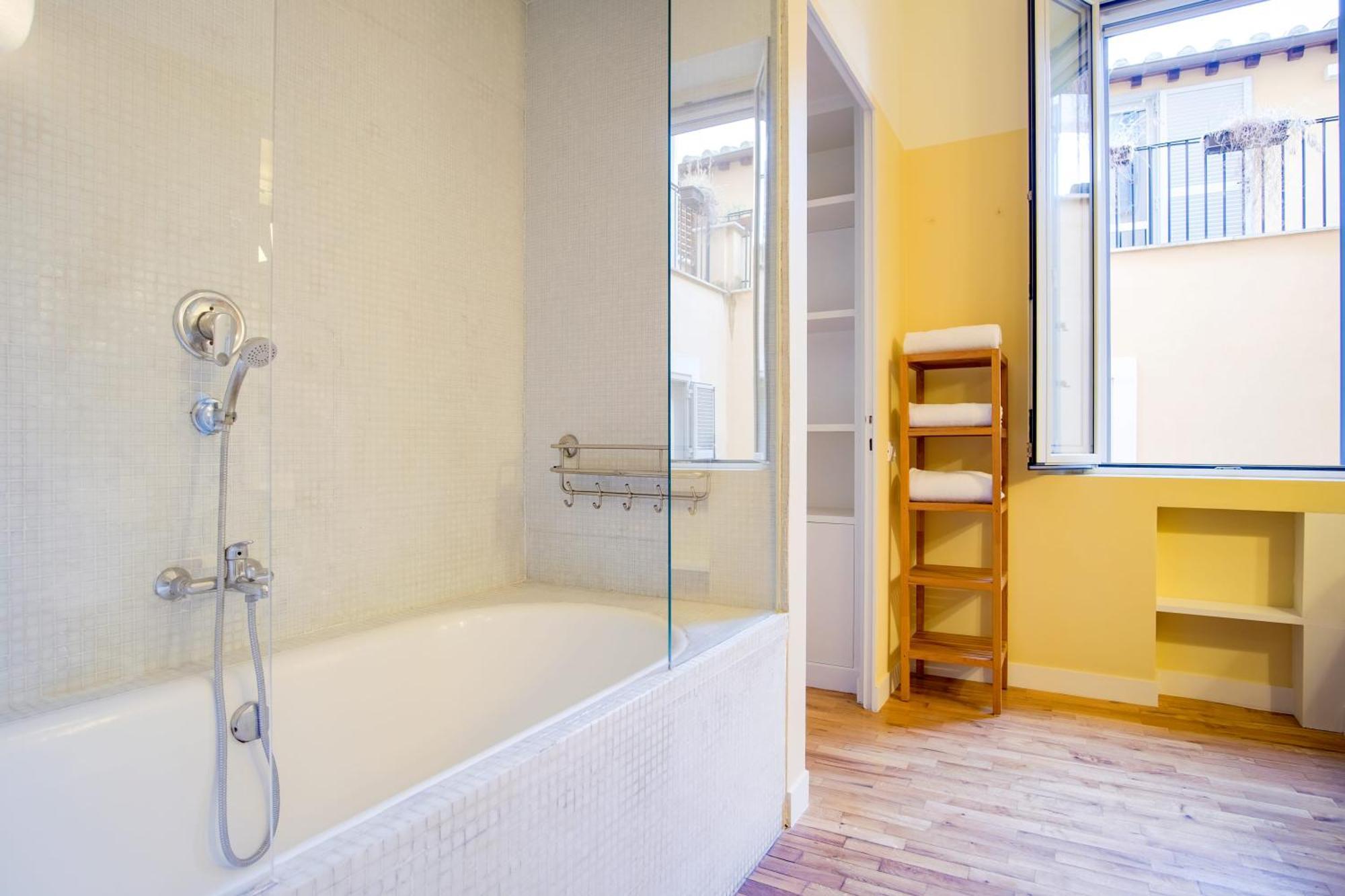 Elegantis Monti Royal With Private Terrace *